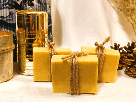 Big Herbal Chamomile & Honey Soap